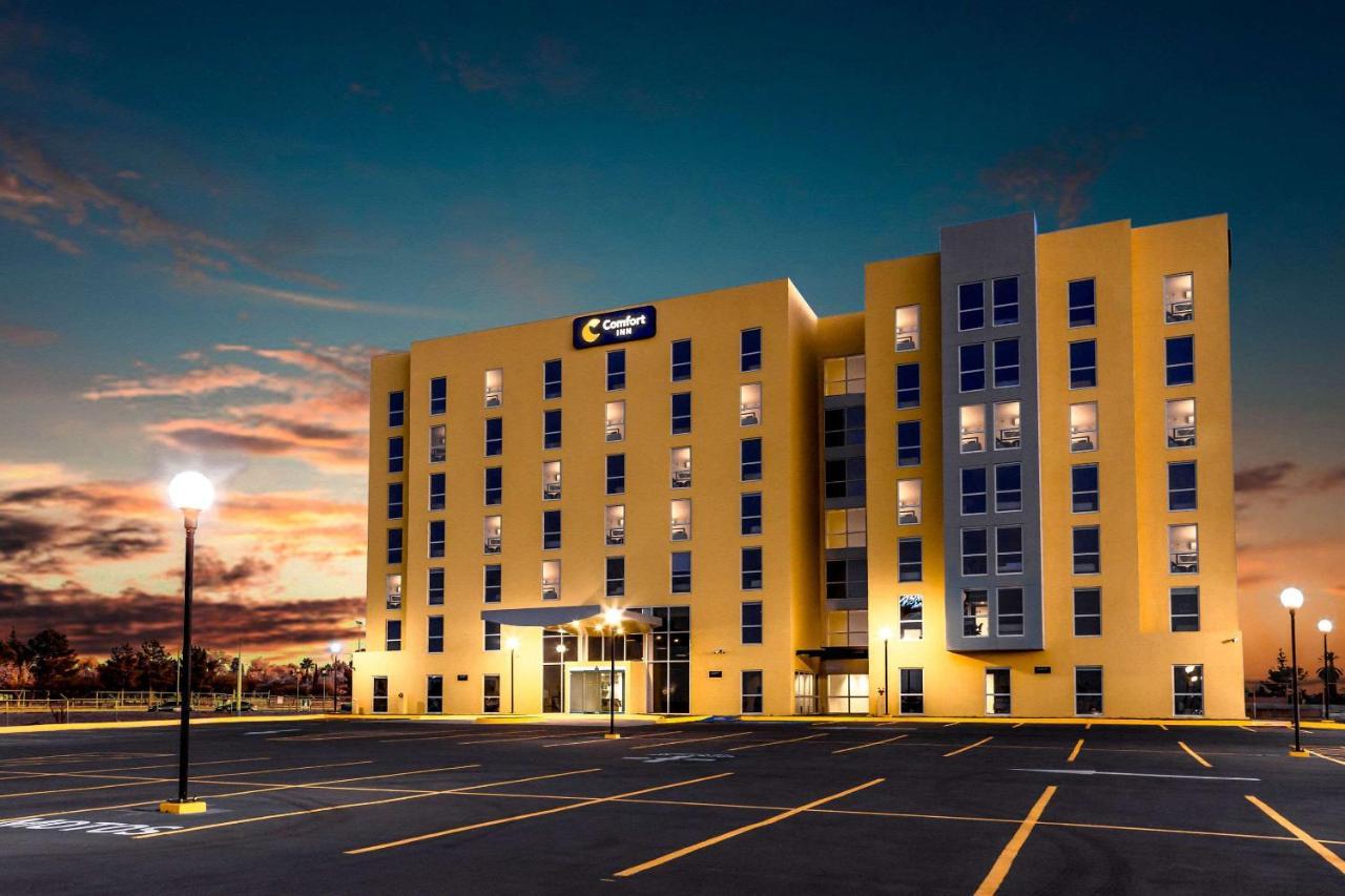 Comfort Inn Делисиас Екстериор снимка